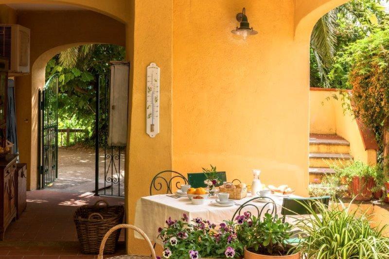 Agriturismo La Selva Hotel Finale Ligure Eksteriør billede